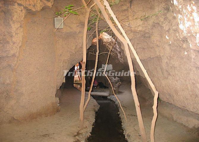 Karez Underground Irrigation System - Turpan Karez ...