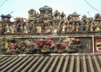 Beautiful Carvings at the Roof of Chen Clan Academy