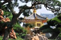 China Top Ten Parks Favorited by Foreigners