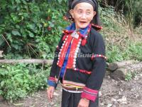 De'ang Ethnic Old Woman