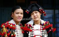 De'ang Ethnic Women