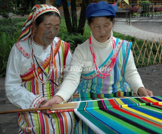 Drung Women