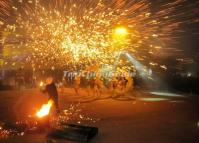 The Wonderful Huanglongxi Fire Dragon Festival in Chengdu Huanglongxi Ancient Town