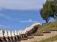 Pagodas in Ganden Thubchen Choekhorling Monastery 