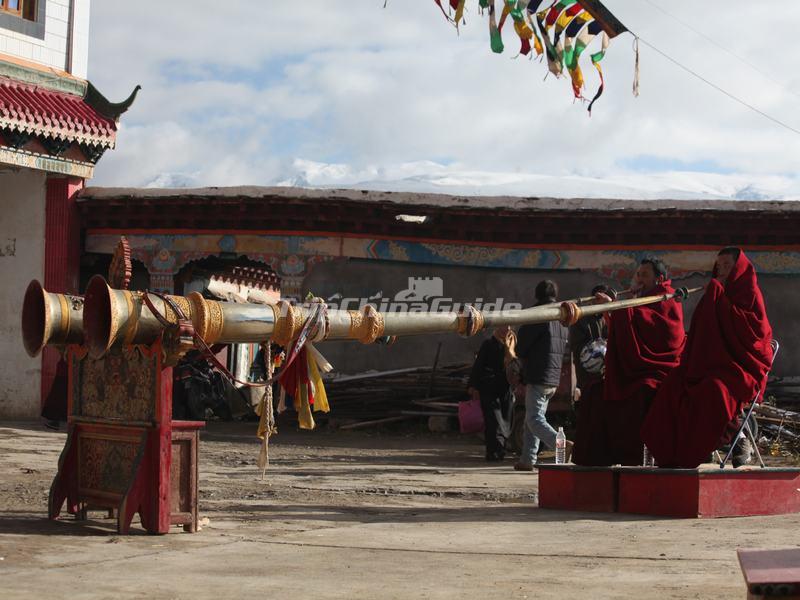 Garzê Temple