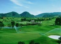 The Golf Course in Guilin Merryland Theme Park 