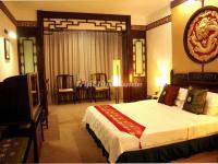 Guilin Park Hotel Executive Room King Size Bed