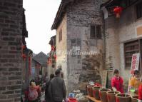 Huangyao Ancient Town Roadside Market 