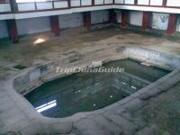 Huaqing Pools Inside 