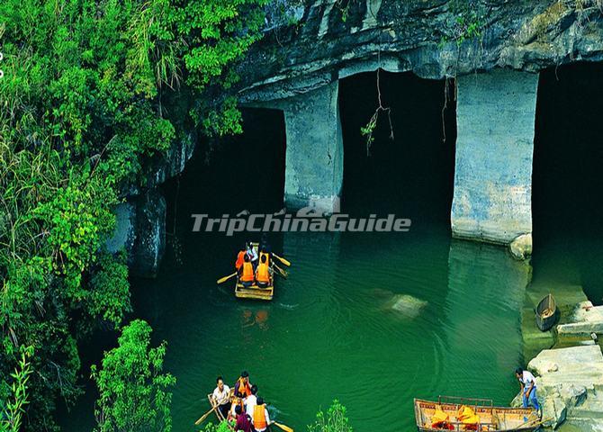 Huashan Mysterious Grottos, Huangshan China