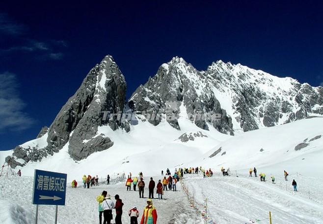 Jade Dragon Snow Mountain Photos Incredible Pictures Of Jade Dragon Jade Dragon Snow Mountain Photos Incredible Pictures Of Jade Dragon