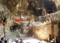 Yunnan Jianshui Swallow Cave