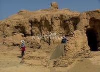 Several Tourists Visit Jiaohe Ruins