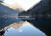 Jiuzhaigou Lake in Autumn 