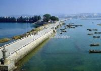 Luoyang Bridge and Boats Quanzhou