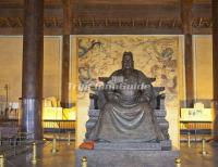 Emperor Yongle's Statue in Yongling Tomb