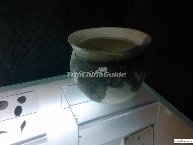 The Relics in Museum of Wuyi Mountain