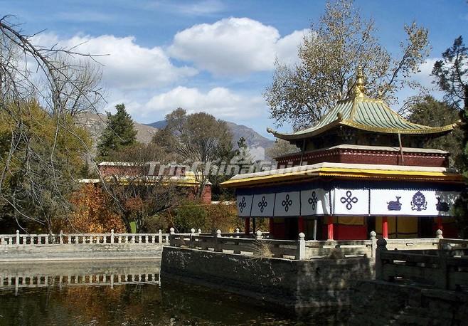 Norbulingka Tibet