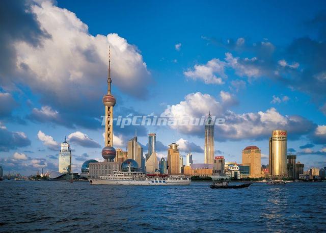 Spectacular Oriental Pearl TV Tower Shanghai