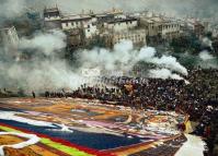 Celebrate Monlam Prayer Festival in Potala Palace