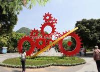 Make Photo at Guilin Seven Star Park 