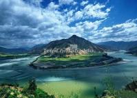 The First Bend of the Yangtze River in Stone Drum Town, Lijiang, Yunnan