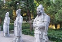 Portrait Sculptures at General Yuefei Mausoleum