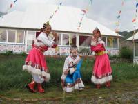 Tibetan Girls