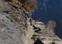 Tiger Leaping Gorge Hiking