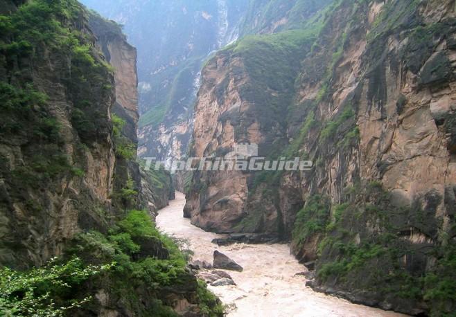 Lijiang Tiger Leaping Gorge