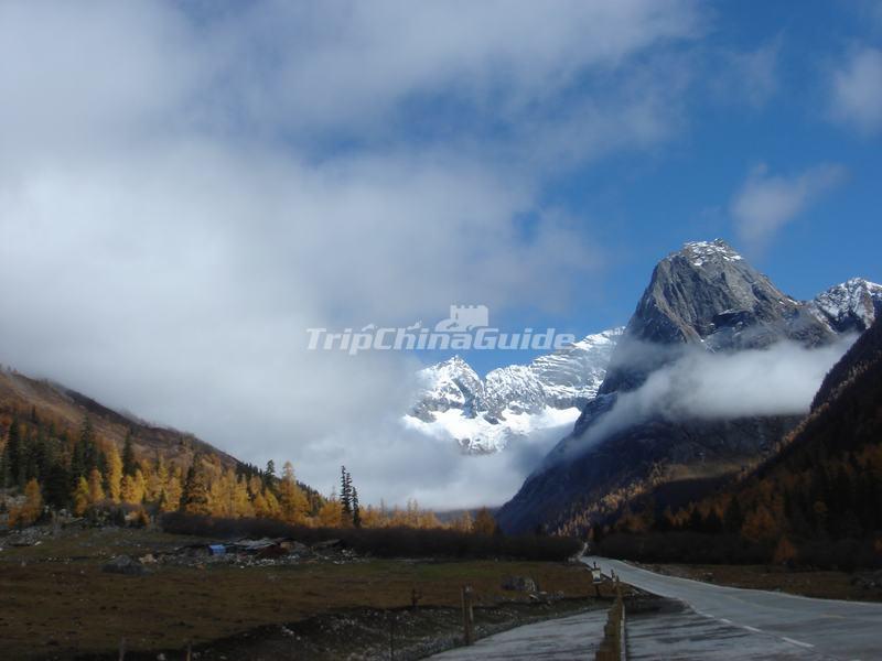 Sichuan Tibet Highway