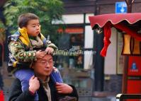 Visit Temple Fair on Chengdu Wenshufang Street