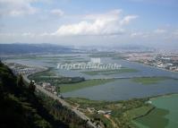 Kunming Western Hills and Dian Lake