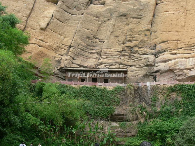 The Water Curtain Cave in Wuyi Mountains