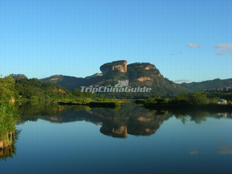 A Distance View of the Great King Peak in Wuyi Mountains