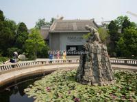 A Banpo Girl's Statue in Xi'an Banpo Museum