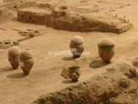 An Urn Burial Group in Xi'an Banpo Village Site