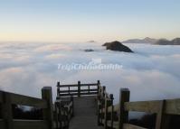 Sea of Clouds Xiling Snow Mountain