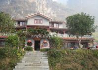 Yangshuo Mountain Retreat