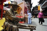 Yuyuan Market Portrait Sculpture Shanghai 