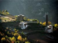 Zhonglu Tibetan Village